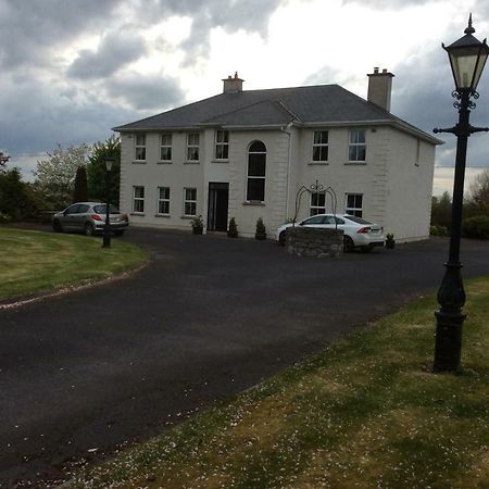 マリンガー Keyfield House Bed & Breakfast エクステリア 写真